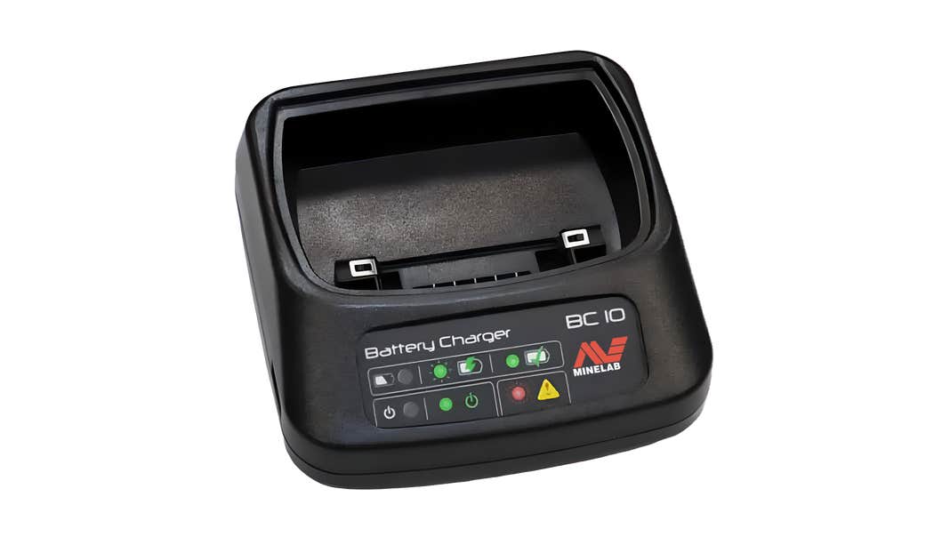 Carregador de bateria BC 10 para detectores de metais